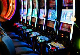 Tangandewa Live Casino meja Baccarat dealer langsung odds terbaik