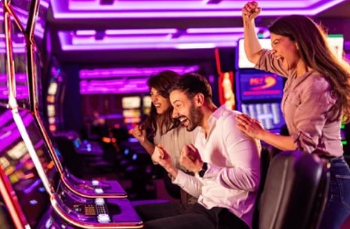 Tangandewa Kasino slot online jackpot progresif dan game kasino terbaik Indonesia